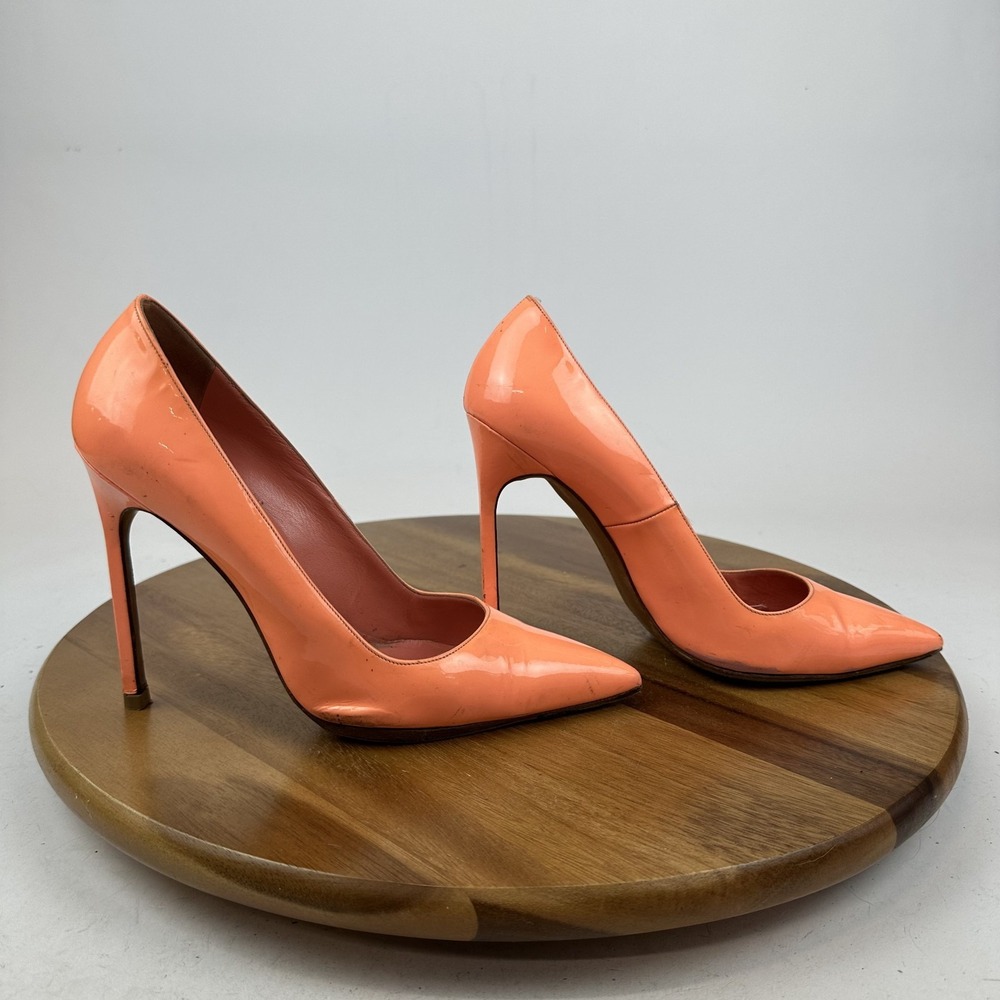 Womens Manolo Blahnik BB 105 Coral Patent Leather Pointed Toe Pumps Size 39 GUC